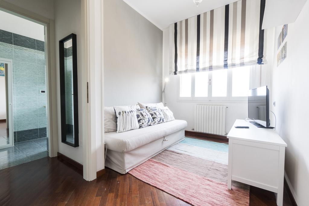 Residence Railway By Studio Vita Bologna Buitenkant foto